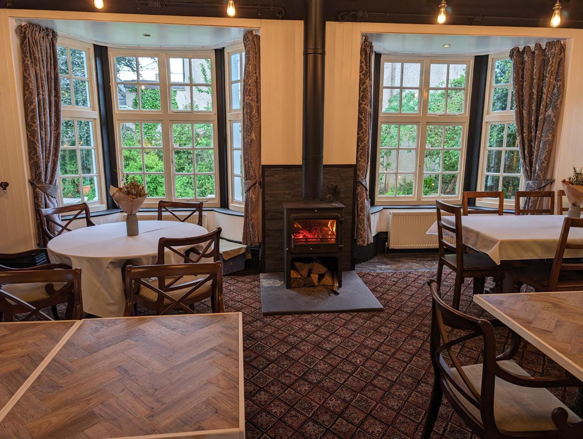Bed and Breakfast The Chelsea Лландидно Экстерьер фото