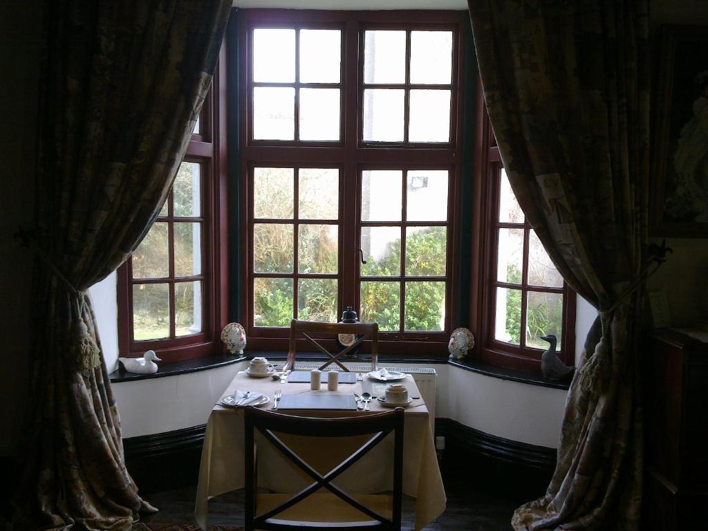 Bed and Breakfast The Chelsea Лландидно Экстерьер фото